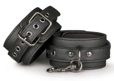 Menottes de chevilles FETISH Noires