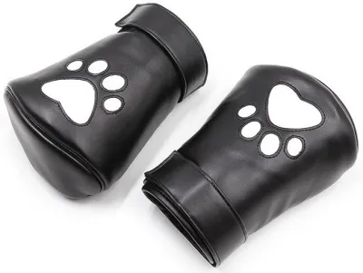 Gants avec pattes de chien