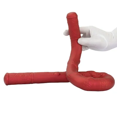 Double Gode DRAGON ROPE 64 x 3.2cm Rouge
