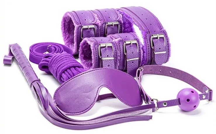 Coffret BDSM 7 Pièces WICKED Violet