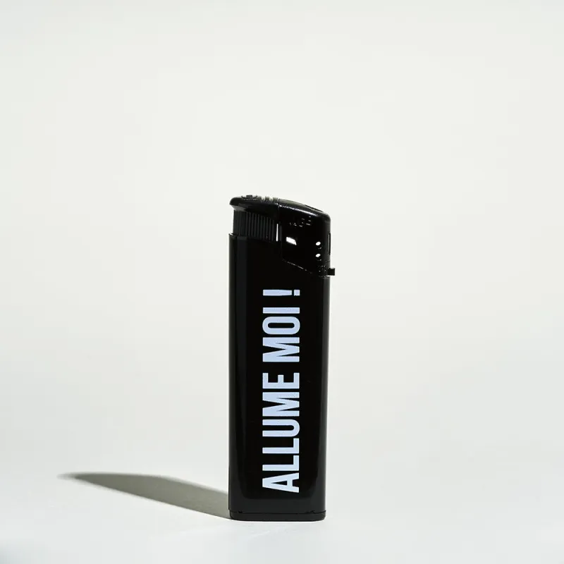Briquet "Allume moi" -