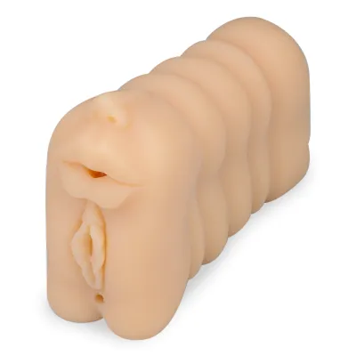Vaginette jeu oral et double pénétration vaginale et anale