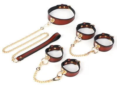 Coffret BDSM HORTT 3 pièces Marron