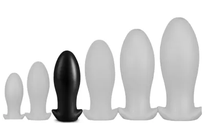 Plug Silicone SAURUS EGG L 14 x 6.3cm Noir