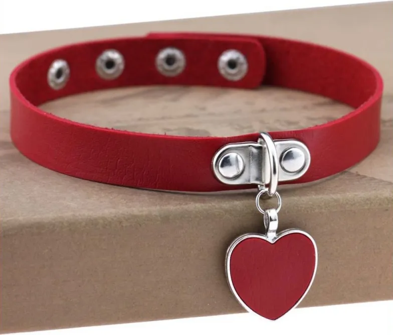 Ras de cou PUNK HEART Rouge