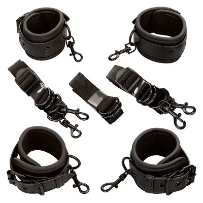 Kit Bondage Lit Nocturnal Ceinture Réglable Noir - Calexotics