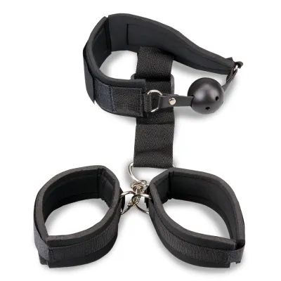 Kit soumission gag ball et menottes