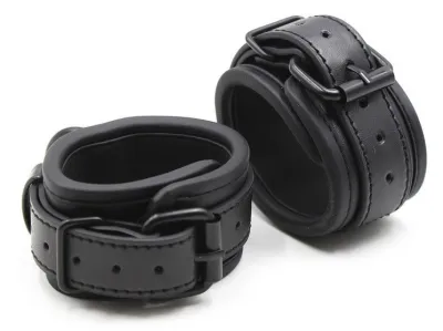 FUKR Menottes HEMMING Noires