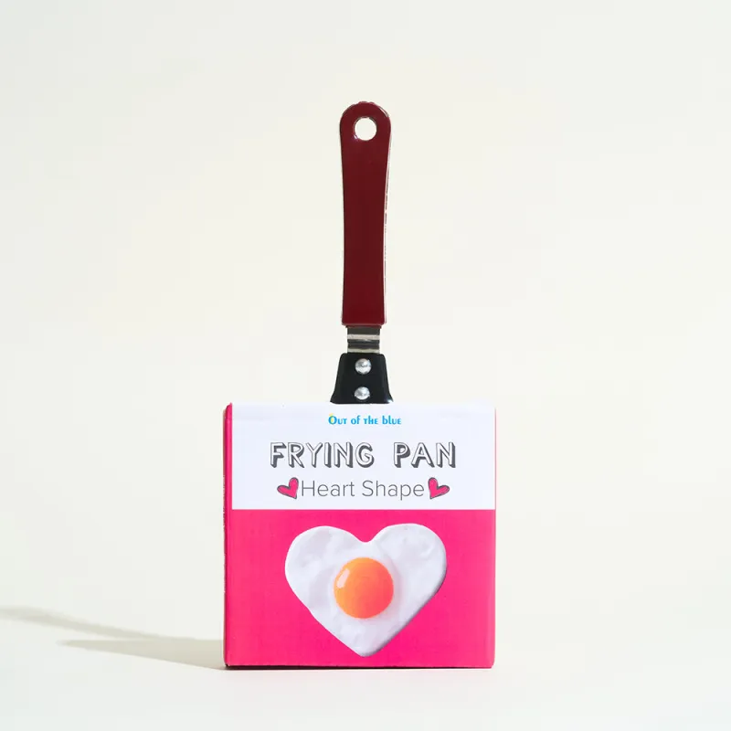 Poêle à frire en forme de coeur -