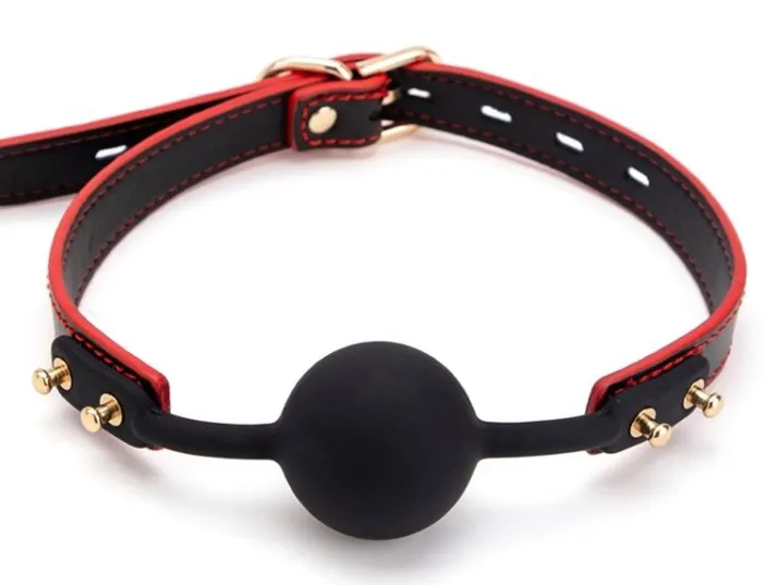 Baillon Boule MAESTRO Noir et Rouge