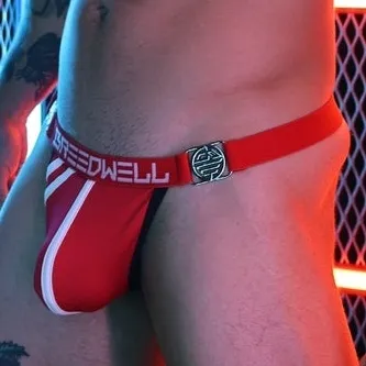 Breedwell String LOCKER ROOM Breedwell Rouge